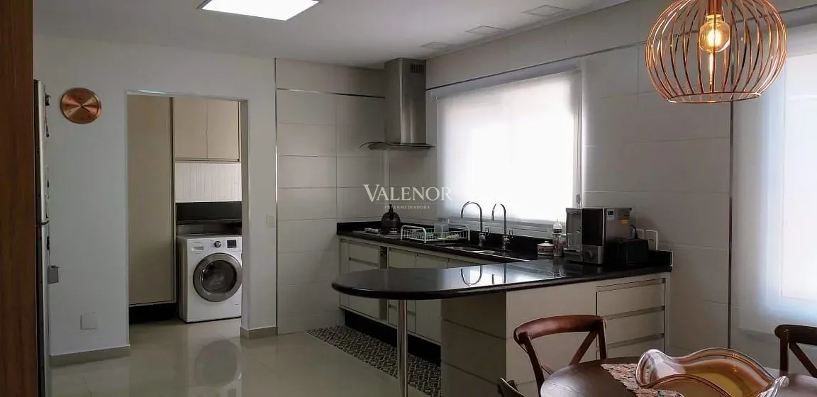 Casa, 3 quartos, 360 m² - Foto 3