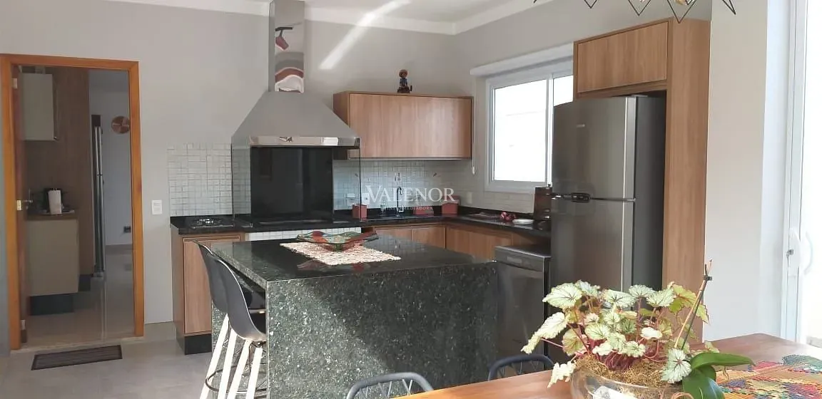 Casa, 3 quartos, 360 m² - Foto 22