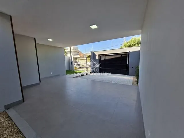 Casa com 315m², à venda, no bairro Aquarela das Artes em Sinop