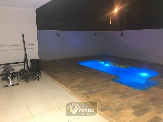 Casa 4 quartos e 5 banheiros, à venda, no bairro Parque Residencial Nova Holanda em Holambra