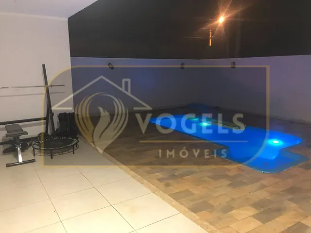 Casa 4 quartos e 5 banheiros, à venda, no bairro Parque Residencial Nova Holanda em Holambra