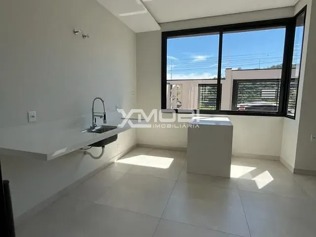 Casa com 150m² 3 quartos e 1 banheiro, à venda, no bairro Jardim Marambaia em Jundiaí
