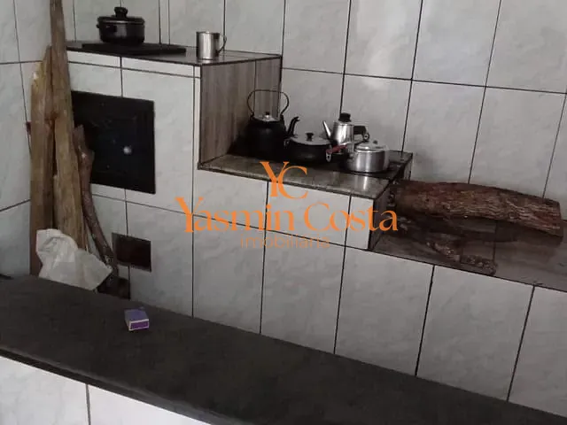 Casa com 1400m² 5 quartos e 3 banheiros, à venda, no bairro Água Comprida em Cambuí