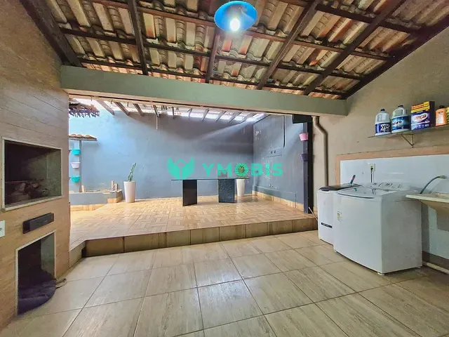 Casa 3 quartos e 3 banheiros, à venda, no bairro Quinta dos Ipês - Jardim Botânico em Brasília