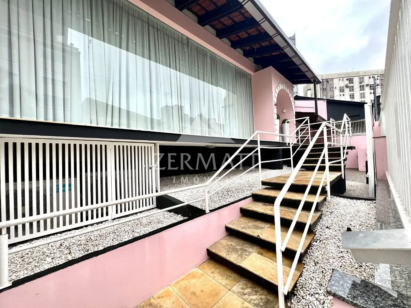 Casa para alugar, 250 m por R$ 5.800,00/mês - Ponta Aguda - Blumenau/SC - foto 1