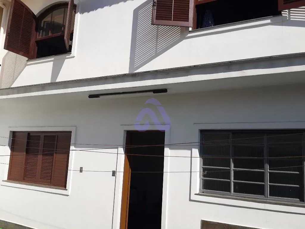 Casa, 3 quartos, 290 m² - Foto 2