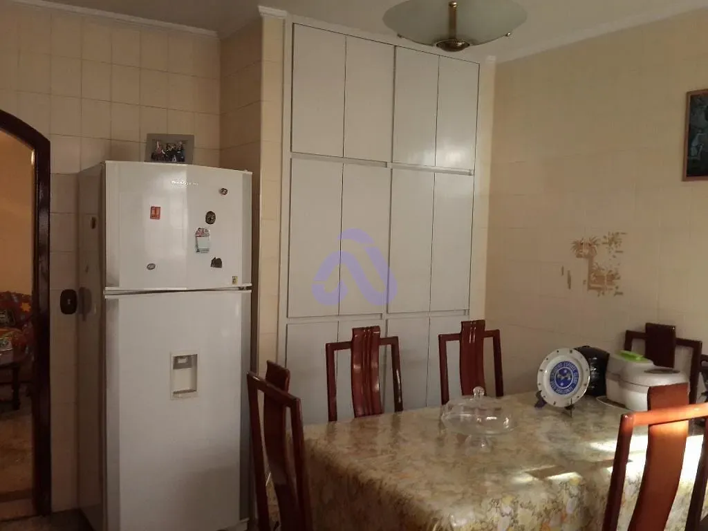 Casa, 3 quartos, 290 m² - Foto 11