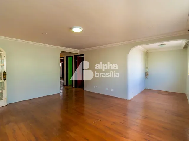 Casa com 170m² 3 quartos e 4 banheiros, à venda, no bairro Guará II em Brasília