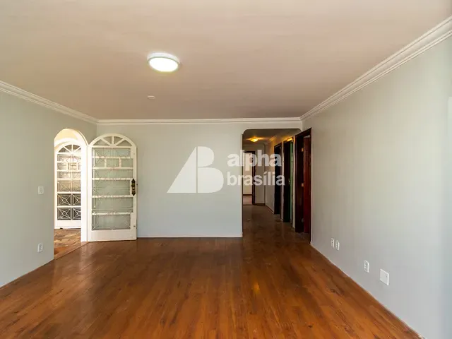 Casa com 170m² 3 quartos e 4 banheiros, à venda, no bairro Guará II em Brasília