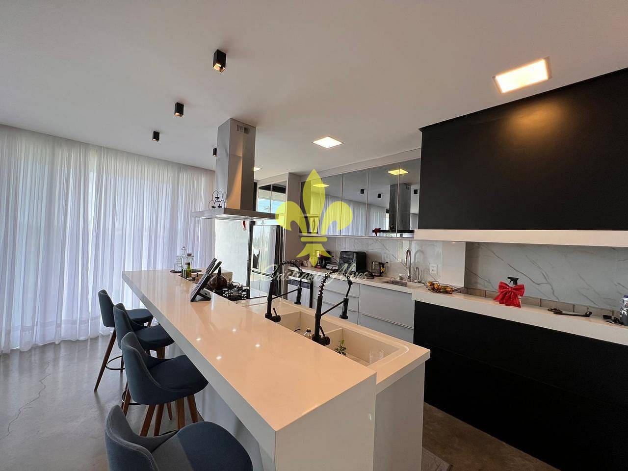 Casa, 3 quartos, 335 m² - Foto 44