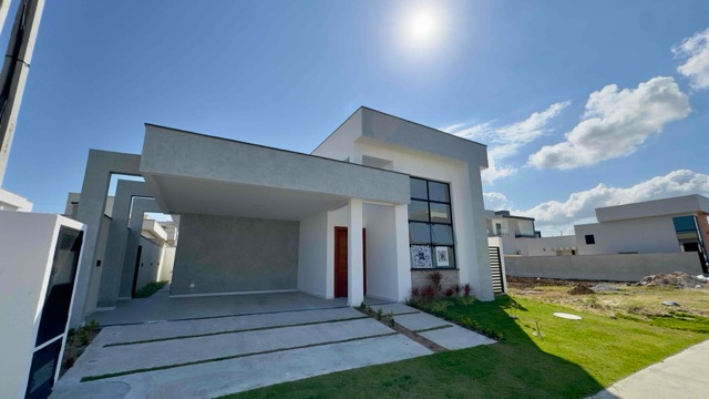 Casa 3 quartos e 3 banheiros, à venda, no bairro Nova São Pedro em São Pedro da Aldeia