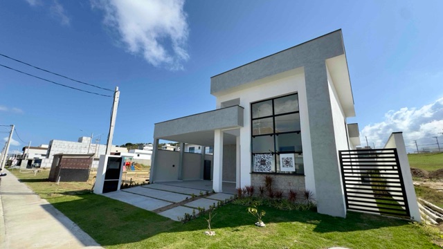 Casa 3 quartos e 3 banheiros, à venda, no bairro Nova São Pedro em São Pedro da Aldeia
