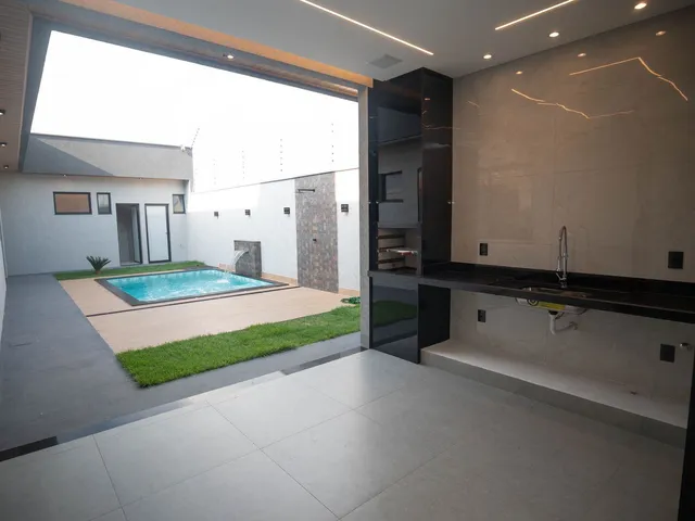 Casa com 300m² 3 quartos e 4 banheiros, à venda, no bairro Setor Três Marias I em Goiânia