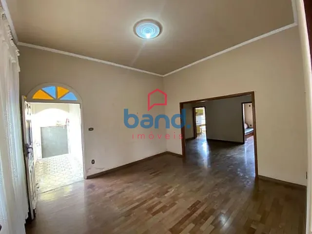 Casa com 206m² 3 quartos e 4 banheiros, à venda, no bairro Centro em Porto Feliz