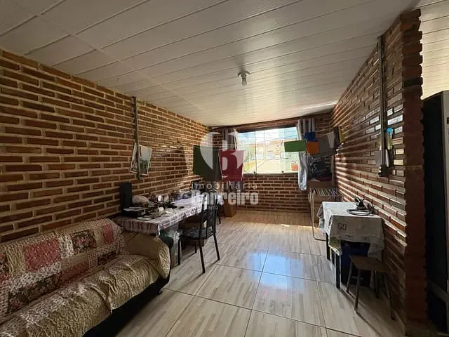 Casa 3 quartos e 1 banheiro, à venda, no bairro Solar do Barreiro (Barreiro) em Belo Horizonte