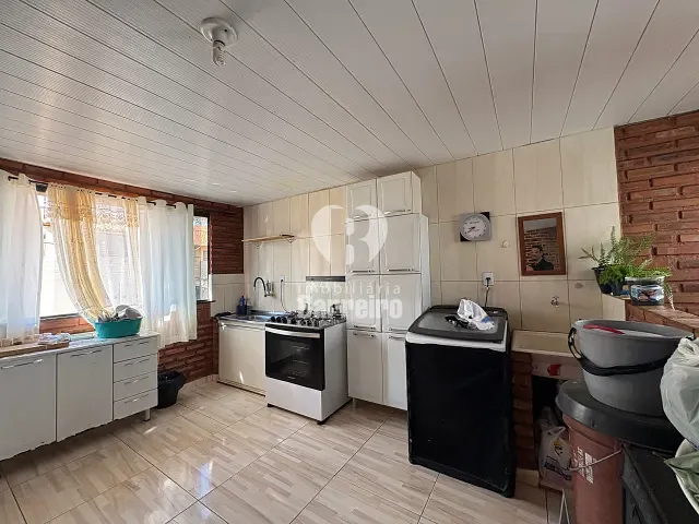 Casa 3 quartos e 1 banheiro, à venda, no bairro Solar do Barreiro (Barreiro) em Belo Horizonte