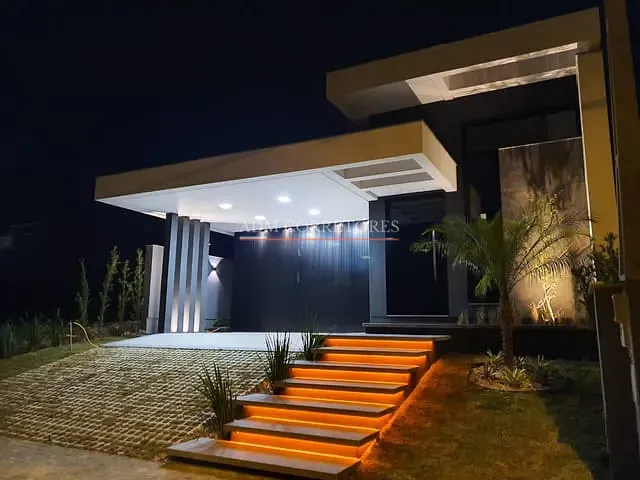 Casa com 278m² 3 quartos e 2 banheiros, à venda, no bairro Centro em Gravataí
