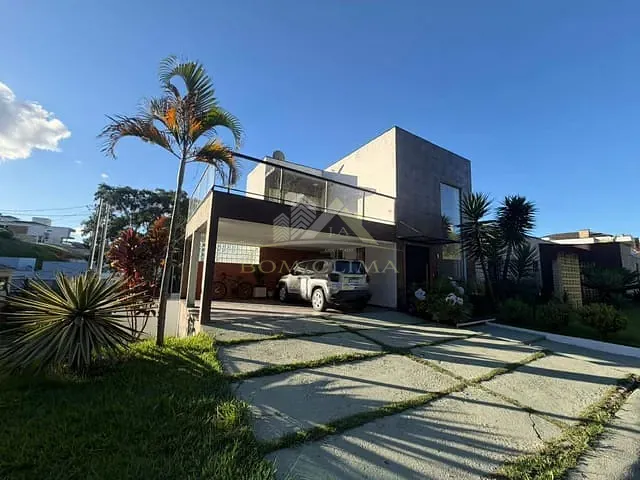 Casa 3 quartos e 1 banheiro, à venda, no bairro Nova Gramado em Juiz de Fora