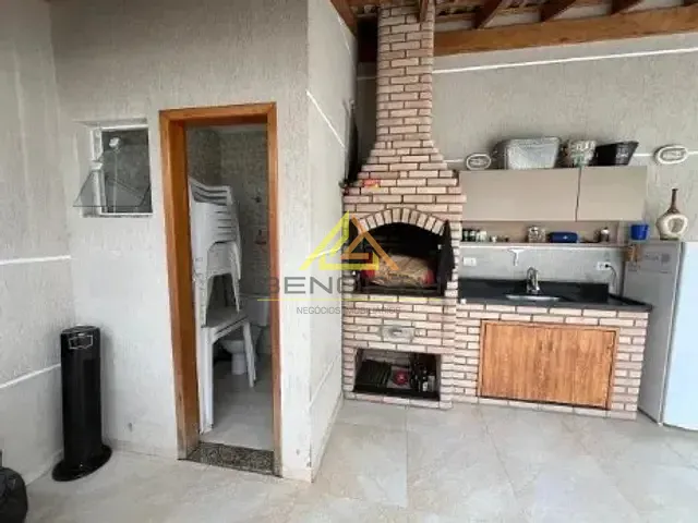 Casa 2 quartos e 3 banheiros, à venda, no bairro Vila Mazzei em São Paulo