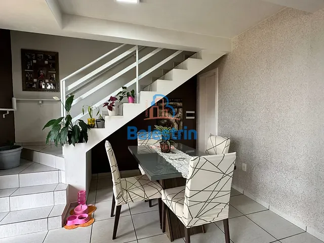 Casa 3 quartos e 2 banheiros, à venda, no bairro Das Nações em Fraiburgo