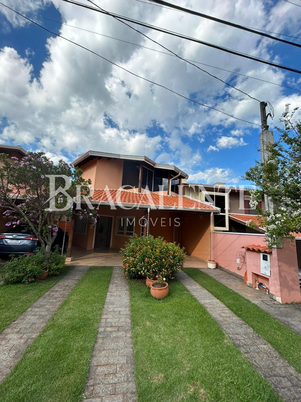 Casa, 1 quarto, 250 m² - Foto 1