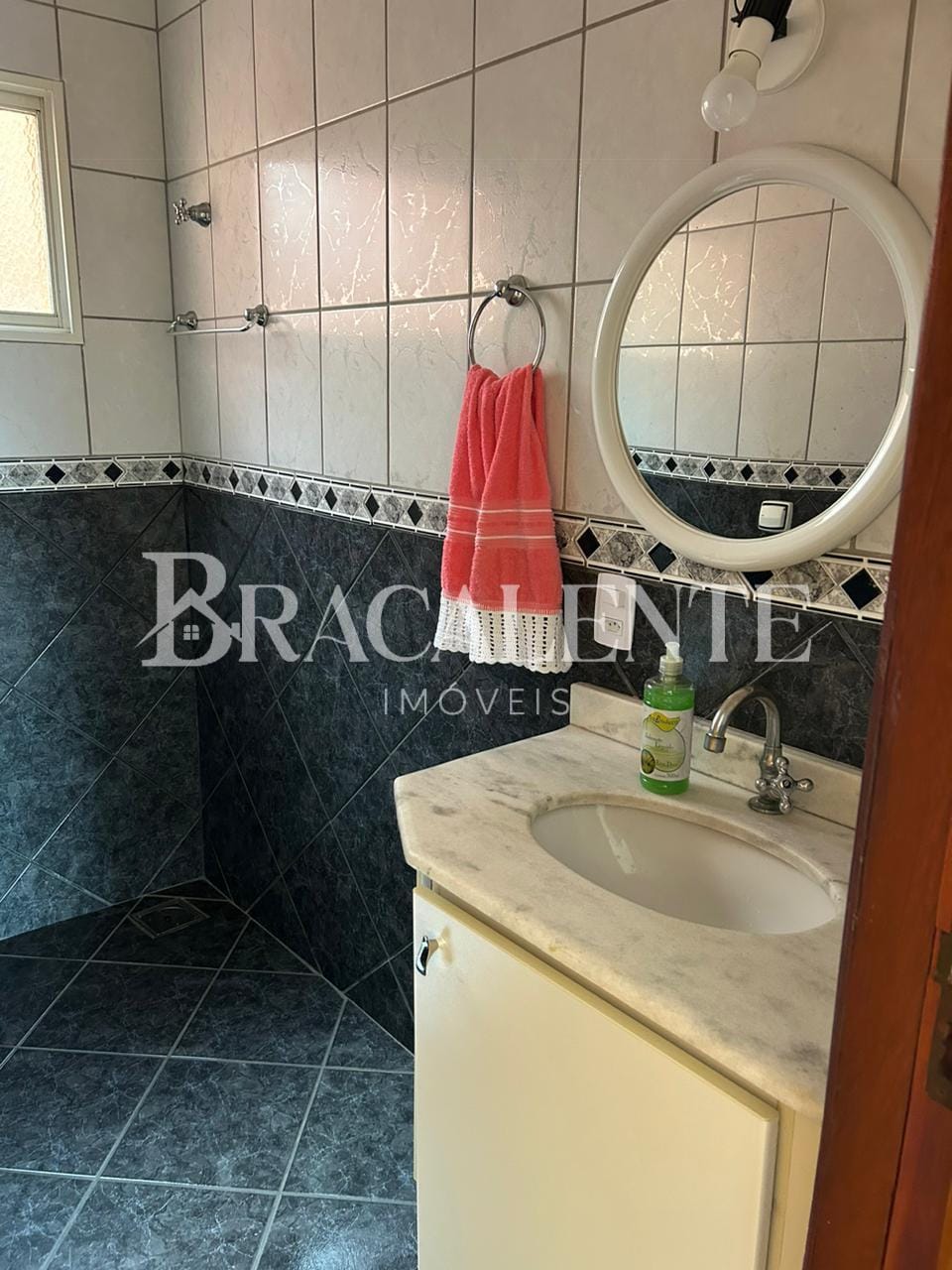 Casa, 1 quarto, 250 m² - Foto 10