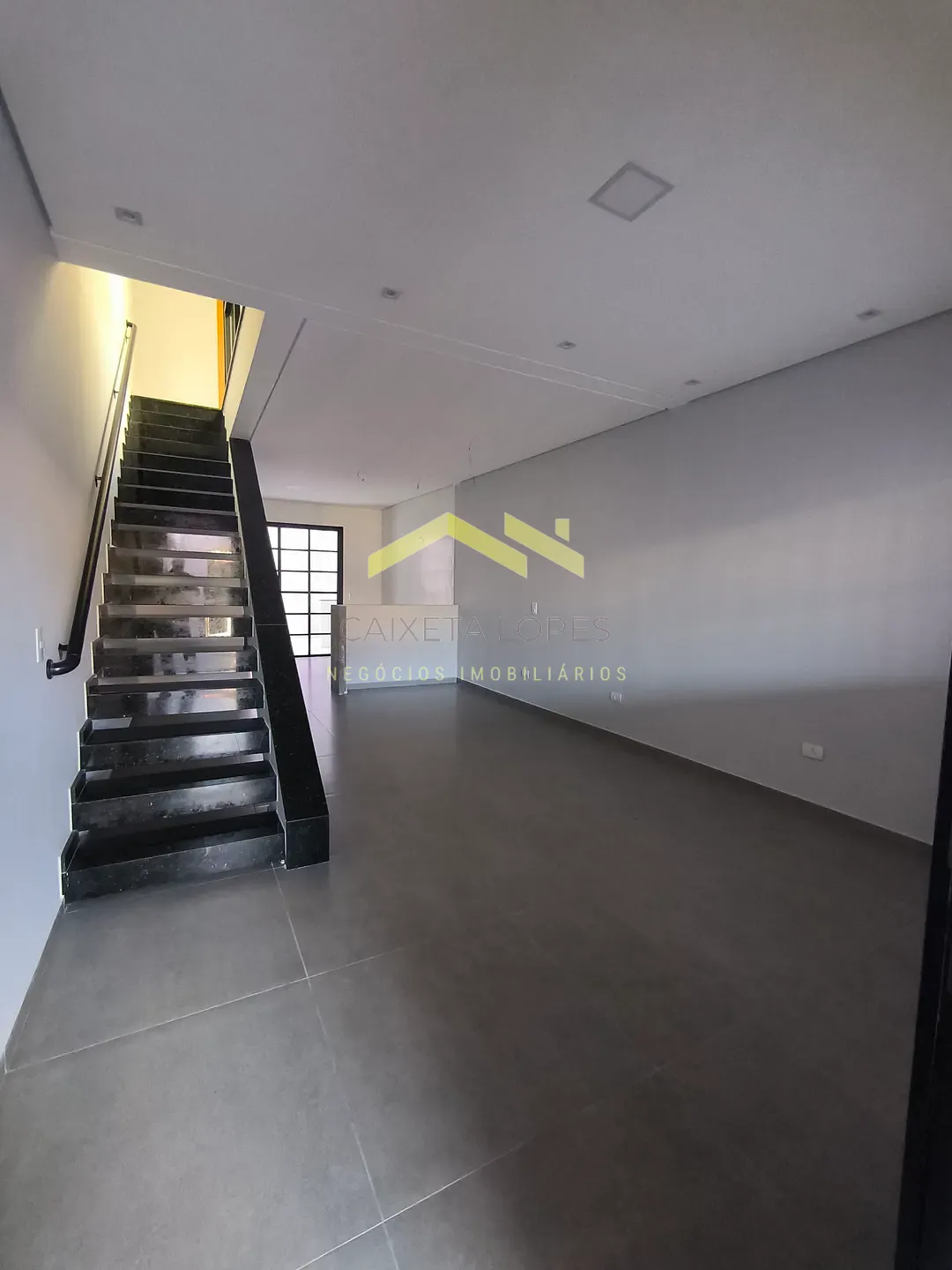 Casa, 3 quartos, 180 m² - Foto 2