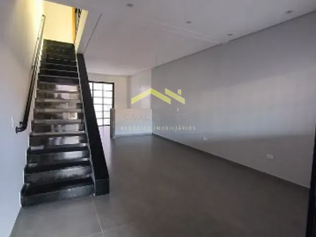 Casa com 180m² 3 quartos e 1 banheiro, à venda, no bairro Vila Francisco Matarazzo em Santo André