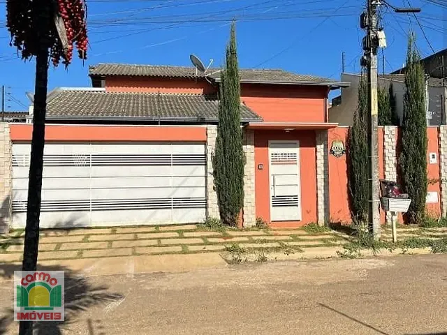 Casa com 300m² 3 quartos e 3 banheiros, à venda, no bairro Parque Brasília 2ª Etapa em Anápolis