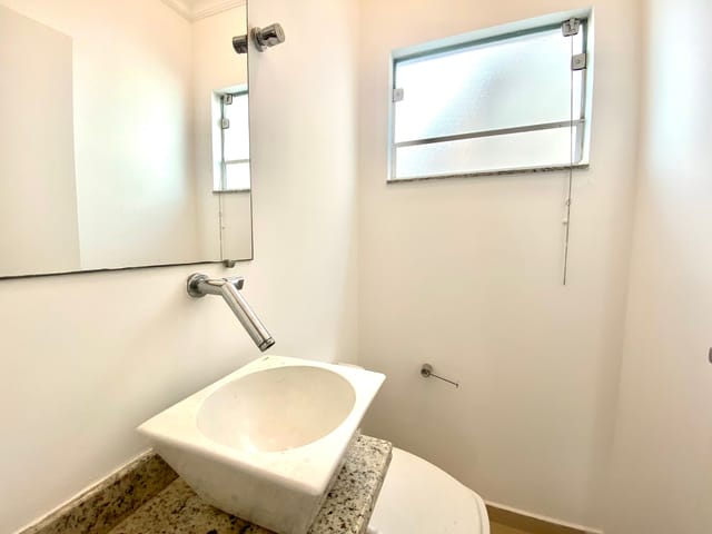 Casa com 305m² 4 quartos e 5 banheiros, à venda, no bairro Glebas Califórnia em Piracicaba