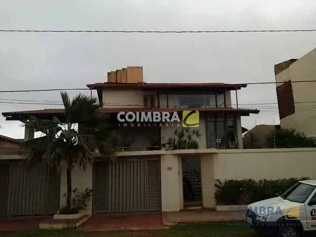 Casa com 591m² 5 quartos e 1 banheiro, à venda, no bairro Prainha em Santarém