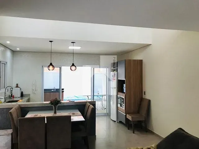 Casa com 300m² 3 quartos e 2 banheiros, à venda, no bairro Jardim Primavera em Itupeva