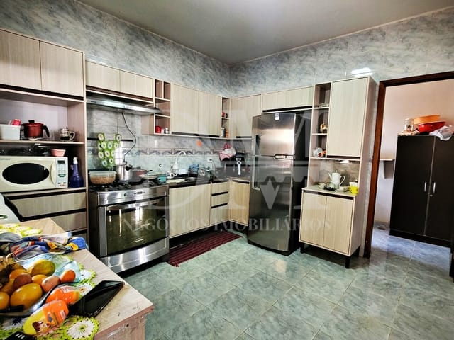 Casa 3 quartos e 2 banheiros, à venda, no bairro Jardim Santa Cecília em Jaguariaíva