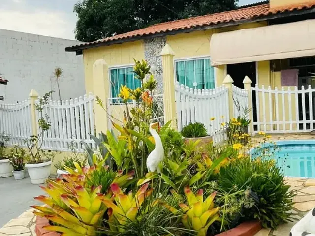 Casa com 500m² 4 quartos e 2 banheiros, à venda, no bairro Botafogo em São Pedro da Aldeia