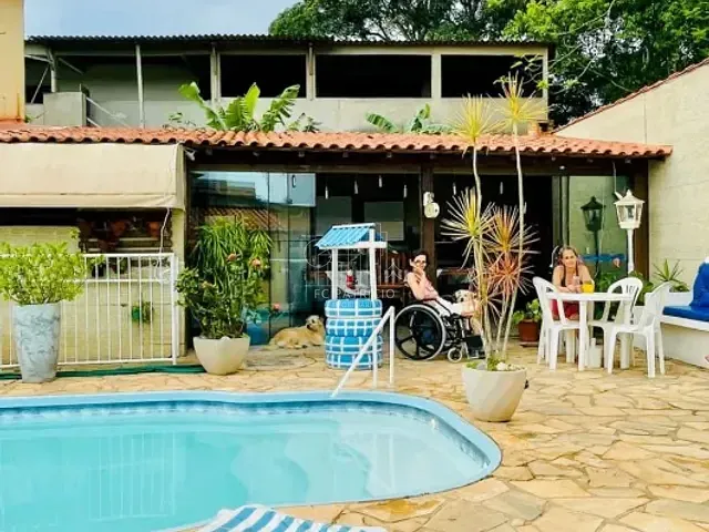 Casa com 500m² 4 quartos e 2 banheiros, à venda, no bairro Botafogo em São Pedro da Aldeia