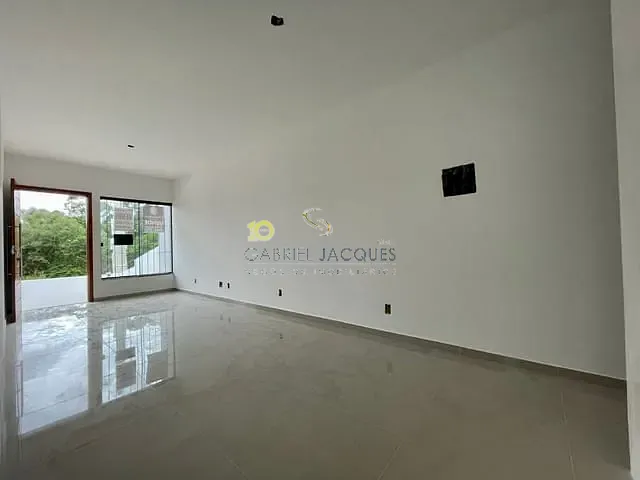 Casa com 180m² 3 quartos e 2 banheiros, à venda, no bairro Colônia Santana em São José