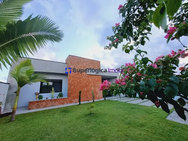 Casa 3 quartos e 3 banheiros, para alugar, no bairro Maringá em Londrina