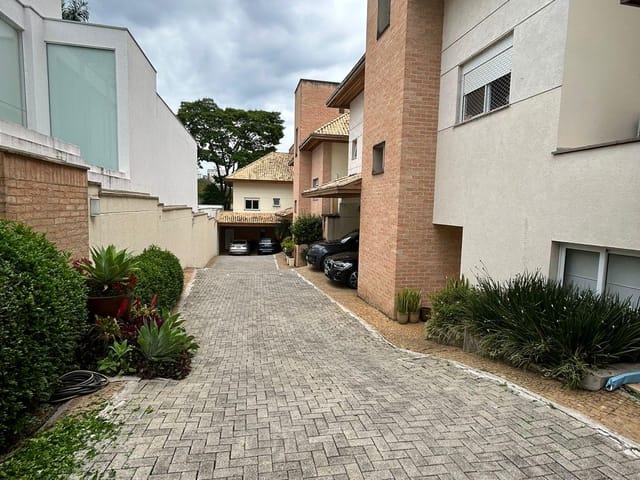 Casa 5 quartos e 7 banheiros, à venda, no bairro Santo Amaro em São Paulo