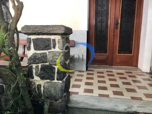 Casa com 548m² 6 quartos e 4 banheiros, à venda, no bairro Urca em Rio de Janeiro