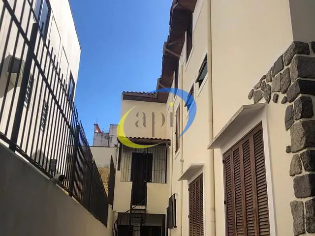 Casa com 548m² 6 quartos e 4 banheiros, à venda, no bairro Urca em Rio de Janeiro