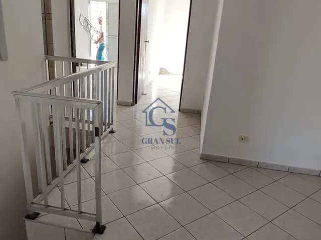 Casa 2 quartos e 2 banheiros, para alugar, no bairro Jardim Tanay em São Paulo