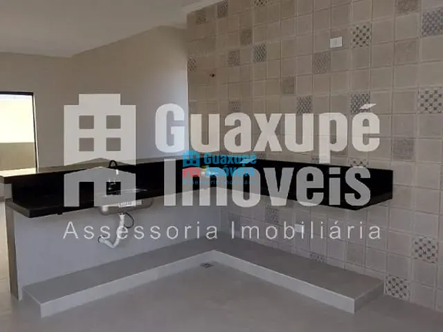 Casa com 360m² 3 quartos e 3 banheiros, à venda, no bairro Portal dos Lagos em Guaranésia