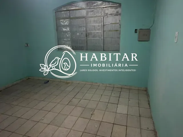 Casa 2 quartos e 1 banheiro, para alugar, no bairro Popular Velha em Corumbá