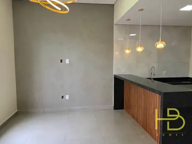 Casa 3 quartos e 2 banheiros, à venda, no bairro Vila Barão em Sorocaba