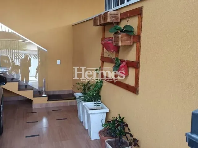 Casa com 200m² 3 quartos e 3 banheiros, à venda, no bairro Vila Monte Alegre em Paulínia