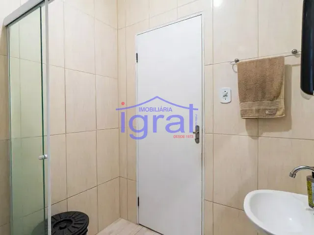 Casa 2 quartos e 1 banheiro, à venda, no bairro Jardim Oriental em São Paulo