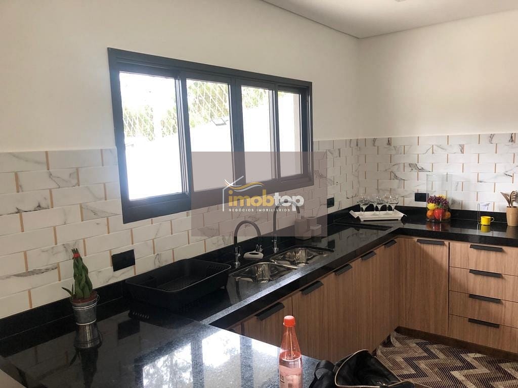 Casa, 3 quartos, 250 m² - Foto 22