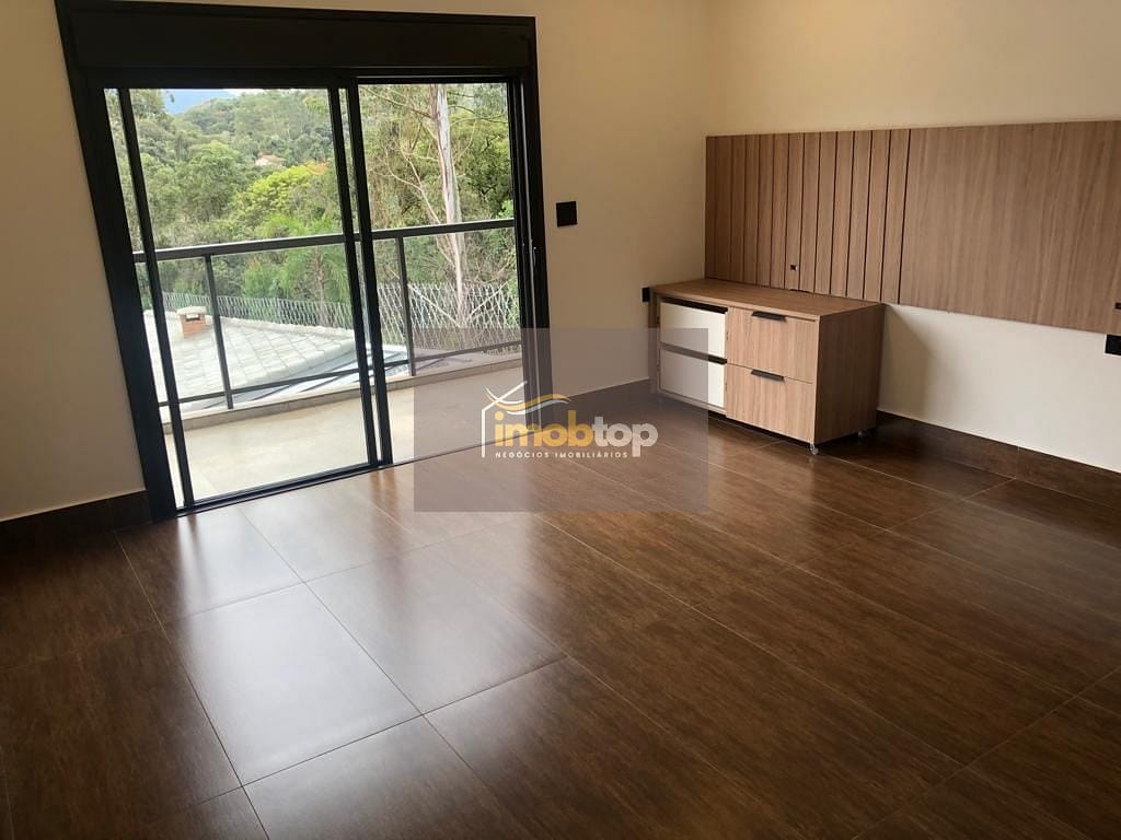 Casa, 3 quartos, 250 m² - Foto 32