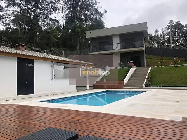 Casa com 1200m² 3 quartos e 5 banheiros, à venda, no bairro São Vicente em Mairiporã