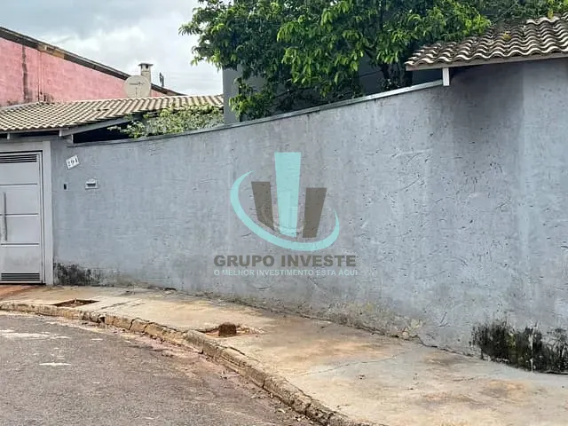 Casa com 326m² 2 quartos e 2 banheiros, à venda, no bairro PARQUE SÃO PAULO (VILA XAVIER) em ARARAQUARA
